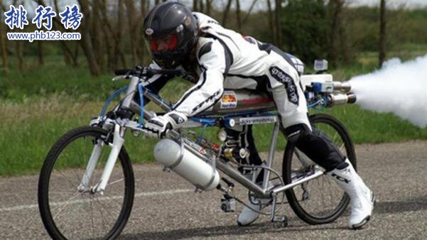 世界上最快的腳踏車：加裝火箭噴射，急速可達263km/h