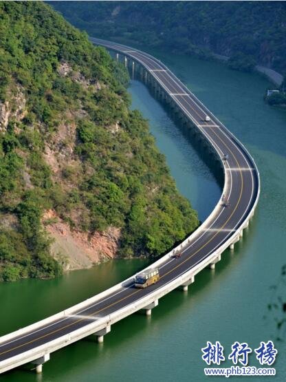 中國最美的水上公路:湖北古昭公路,宛如游龍蜿蜒香河之上