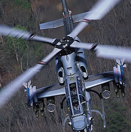 AH-1眼鏡蛇直升機