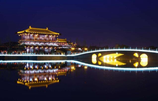中國八大吃貨天堂城市，武漢排名第二(三鮮豆皮/鴨脖)
