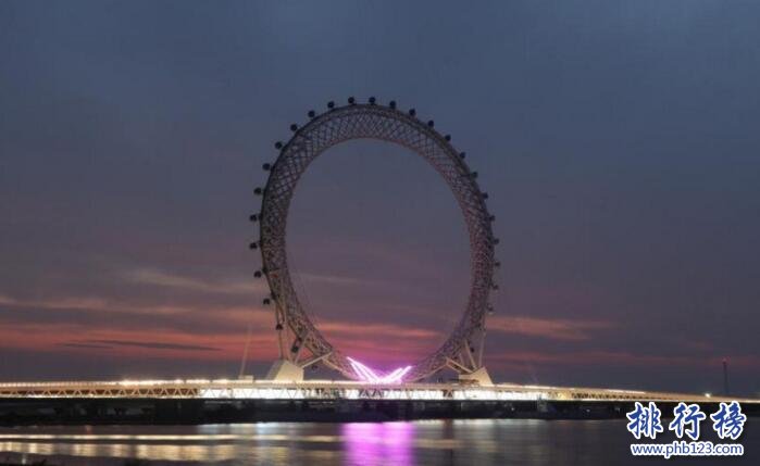 世界最大的無軸式摩天輪：取名龍脊 一圈30分鐘
