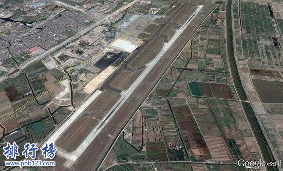 世界上海拔最高的機場：稻城亞丁機場(下飛機會頭暈)