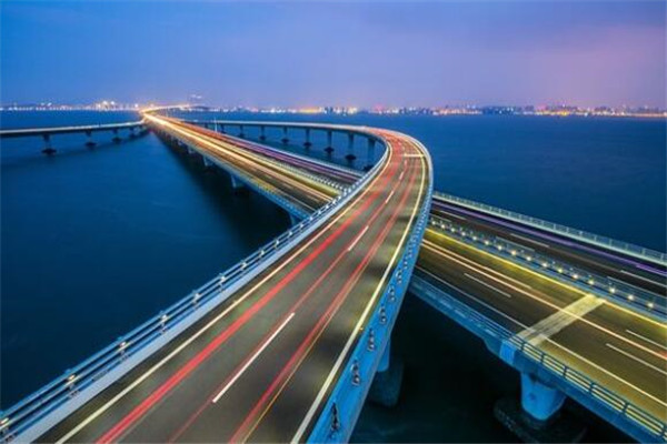 中國10大超級工程，三峽大壩上榜，第一是鐵路建築史上的豐碑