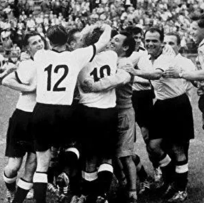 1954世界盃決賽—西德3:2匈牙利