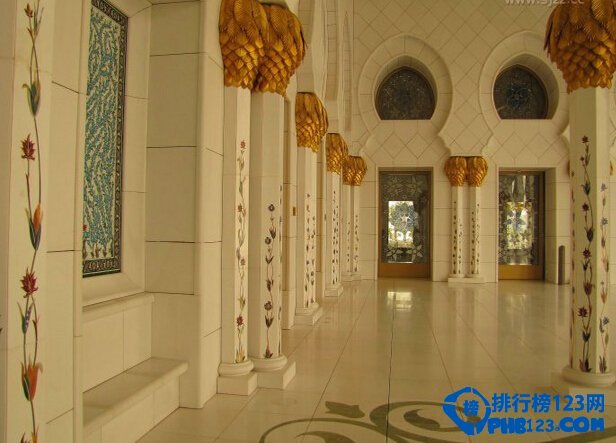 全球最奢侈的清真寺：水晶燈價值6000萬