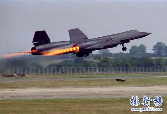 世界上飛得最高的飛機：米格-25戰鬥機打敗“黑鳥”成第一