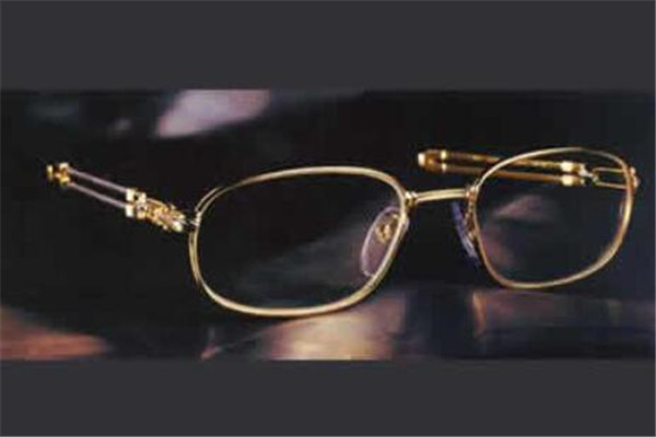 世界十大奢華眼鏡品牌，羅敦司得上榜，你入手過嗎