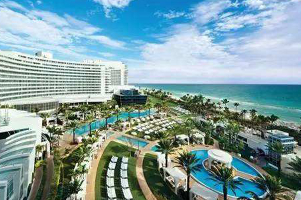 世界最美十大泳池酒店