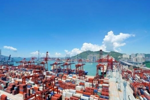 香港港口吞吐量創13年新低 全球排名跌至第五位