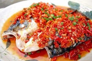 最受歡迎的湘菜100道，剁椒魚頭排第一，第四深受主席喜愛