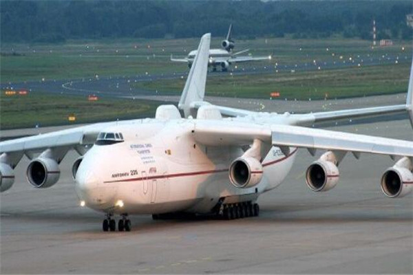 世界十大運輸機 A400M運輸機上榜,安225運輸機能載250噸的貨物