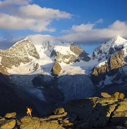科爾瓦奇峰