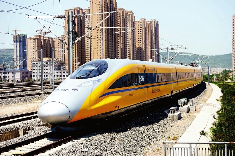 中國首條絲路高鐵開通 設計速度為每小時250公里