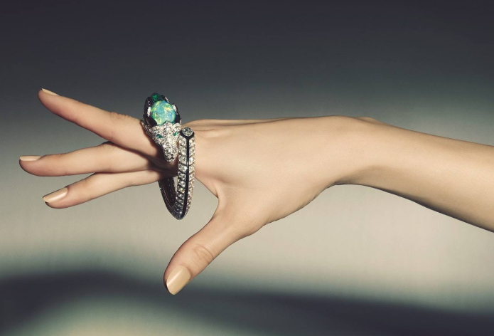 全球十大珠寶商排行榜 卡地亞位列第一，寶詩龍僅排第六