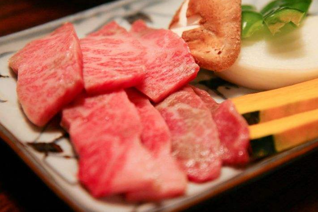 世界十大最貴的食物 神戶牛肉位列第一，你吃過幾種呢