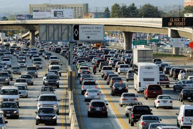 世界十大最堵車城市 中國無城市上榜，洛杉磯最擁堵