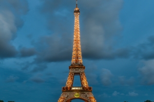 艾菲爾鐵塔旅遊遊記：來巴黎打卡這些浪漫地，極致的浪漫與文藝