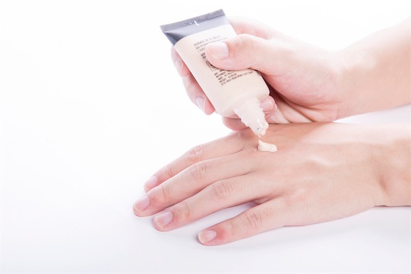 手膜適合過敏性皮膚嗎