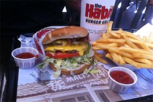 全球十大漢堡品牌排行榜：德克士上榜，第二在美國超火
