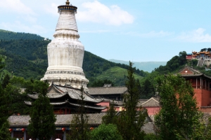 五台山旅遊指南：中國佛教道場，歷朝歷代多位皇帝來此參拜