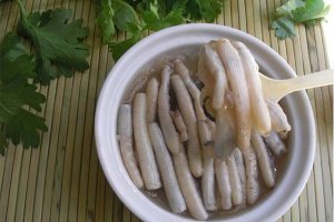 中國十大恐怖食物 土筍凍、毛蛋和烤豬眼上榜