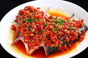 湘菜十大經典名菜 剁椒魚頭第一，毛氏紅燒肉上榜