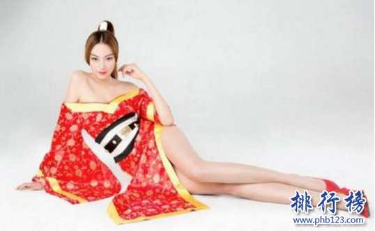 中國最長腿女孩：美女腿長1.15米（超越吉尼斯紀錄）