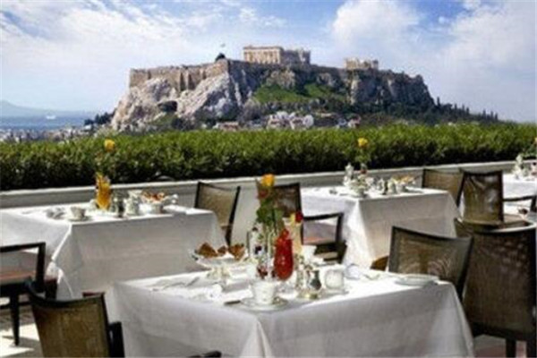 世界十大最美餐廳 16餐廳能俯瞰整城美景，第八建在溶洞中