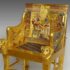 埃及黃金寶座