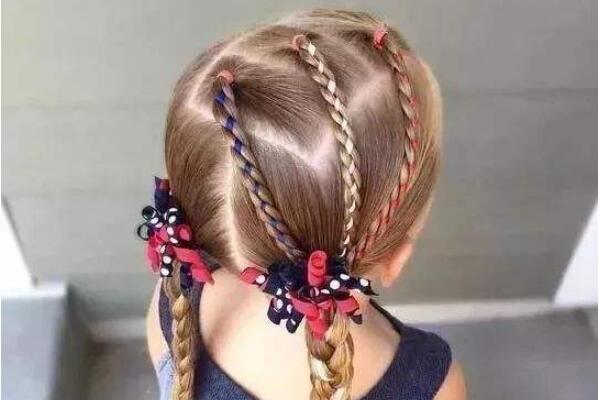 6歲兒童簡單編髮應該如何操作