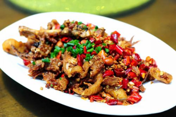 湘菜十大招牌菜 紅燒牛肉乾隆鴨紛紛上榜，第一名超級常見