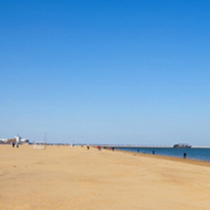 東疆港人工沙灘