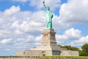 自由女神像旅遊攻略：美國象徵(法國贈送)