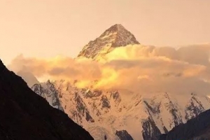 世界十大最危險山峰介紹，是否有能者敢勇攀下高峰