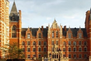2015年英國就業率最高的大學top10