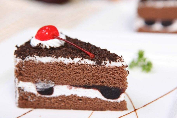 世界十大最好吃的蛋糕 黑森林位列第一，提拉米蘇最受歡迎