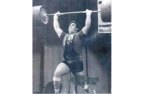 世界十大強壯的男人 第一體重達195公斤，曾獲阿諾德冠軍