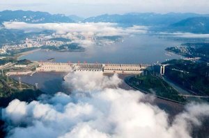 中國十大水利樞紐，中國最大排榜首，第三被譽為小千島湖
