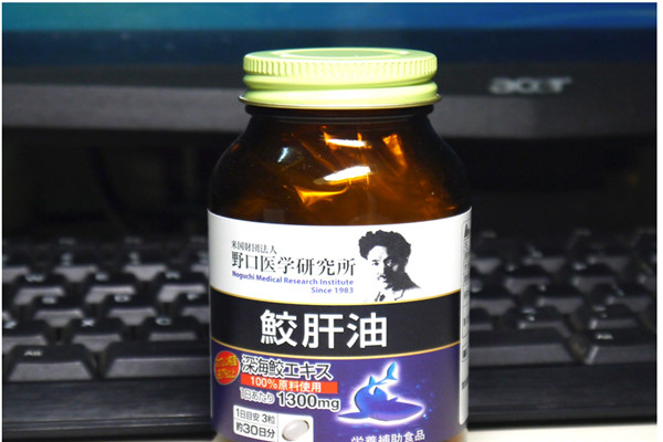 日本深海鮫肝油的功效是什麼日本深海鮫肝油功效主要是能夠有效的促進人體代謝功能 補充必要的 22top10排行榜網