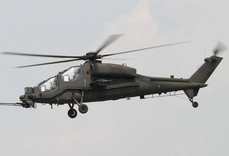 世界殺傷力最大的十大直升機 中國直-10上榜，第一來自美國