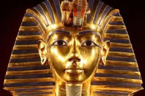 埃及博物館鎮館三寶：調色板上榜，第三被印在紙幣上