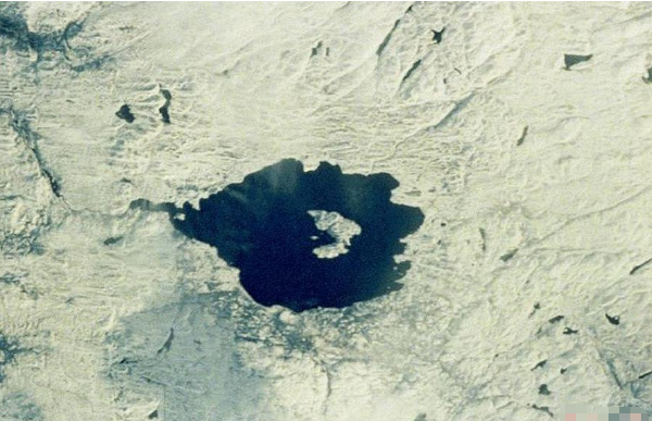 世界著名的十大隕石坑 這些自然景觀，你見過嗎