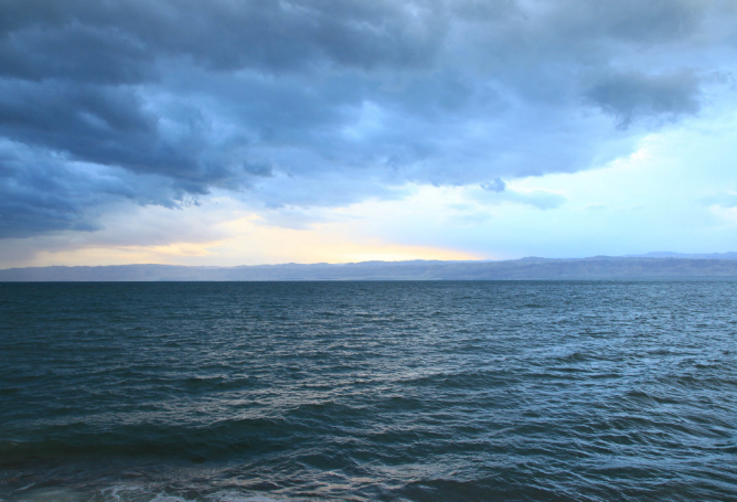 世界十大最美麗的湖泊 死海上榜，五花湖僅列第三