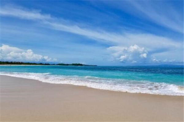 印尼十大景點排名 庫塔海灘必到，你準備去哪幾個