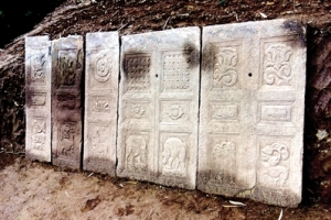 巴南發現疊加墓葬群 中國古代十大神秘陵墓排行榜