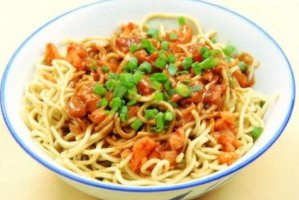 中國十大最好吃的麵條 熱乾麵第一，河南燴麵、重慶小面上榜