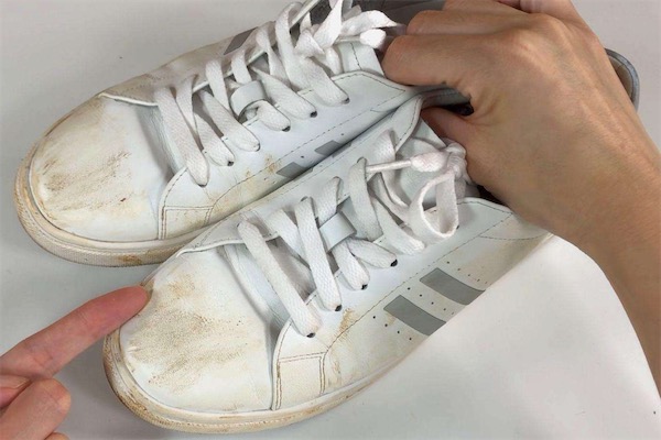 皮質小白鞋髒了如何清理乾淨