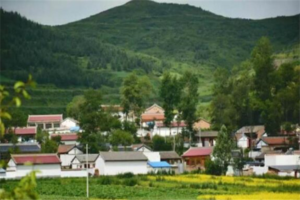 甘肅十大名村，月牙泉村上榜，蜻蜓村被評為我國最美休閒村