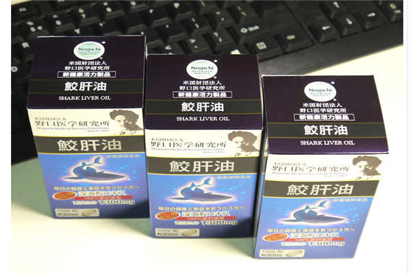 日本深海鮫肝油的功效是什麼日本深海鮫肝油功效主要是能夠有效的促進人體代謝功能 補充必要的 22top10排行榜網