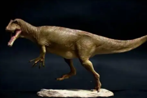 十大最強恐龍，霸王龍近親上榜，第一被稱為是噬人龍